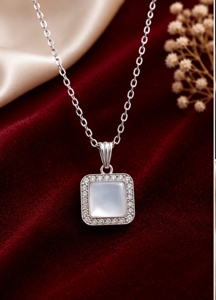 [NG-PN-008] Silver radiance square