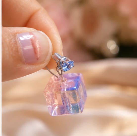 [NG-ER-005] Fancy crystal cube
