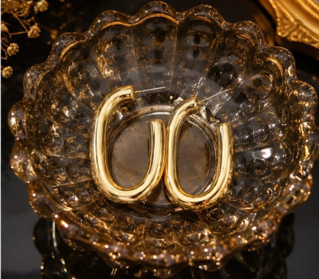 [NG-ER-013] Elysian gold U-hoops