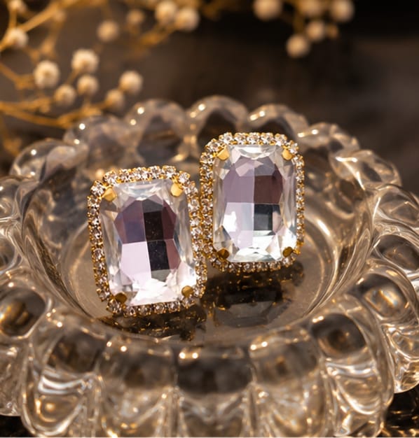 [NG-ER-020] Imperial crystal drop studs