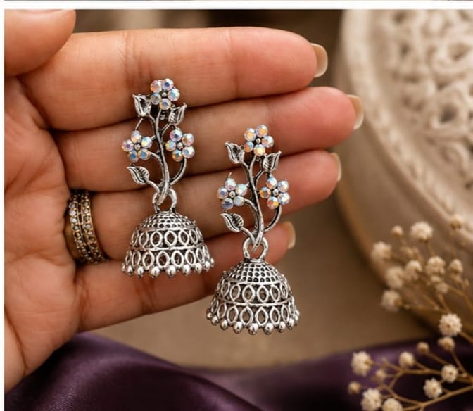 [NG-ER-028] Floral sparkle jhumki
